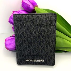 Michael kors passport case black w/ card slots